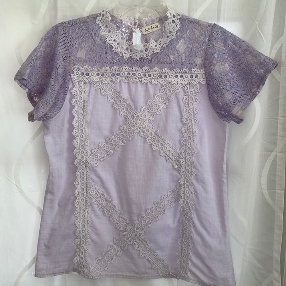 She & Sho Lavender Lace Blouse, Medium